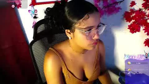 Snapshot of chleo_rosse chatting on 06/22/26, 03:20 chleo_rosse online show from 06/22/26, 03:20