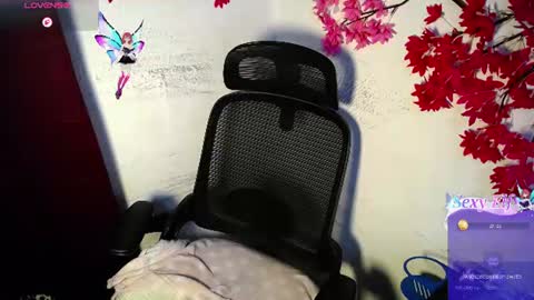 Snapshot of chleo_rosse chatting on 07/17/26, 06:57 chleo_rosse online show from 07/17/26, 06:57