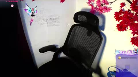Snapshot of chleo_rosse chatting on 07/21/26, 04:53 chleo_rosse online show from 07/21/26, 04:53