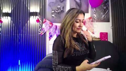 Chloe  online show from 02/18/26, 12:56