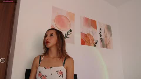 Chloe Bitelly online show from 05/26/26, 07:10