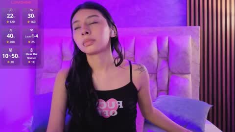 chloe_bluee_ online show from 03/28/26, 10:59