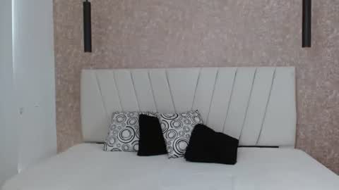 Abby 19 years online show from 06/15/26, 05:48