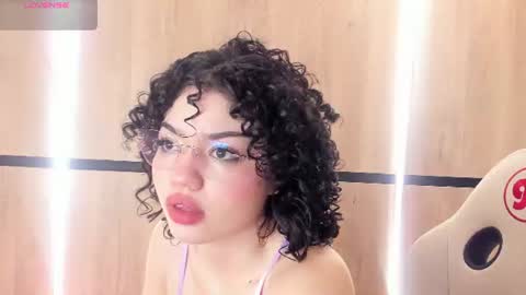 chloe online show from 07/16/26, 12:11