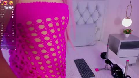 CLHOE  online show from 01/16/26, 09:41