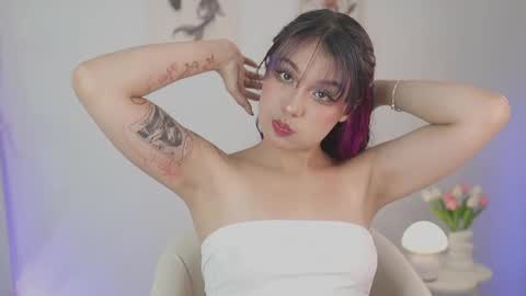 Snapshot of chloe_evans12 chatting on 05/29/26, 03:48 Chloe online show from 05/29/26, 03:48