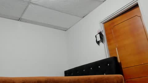 Snapshot of chloe_evanx_ chatting on 01/16/25, 10:12 Chloe Evanx  online show from 01/16/25, 10:12