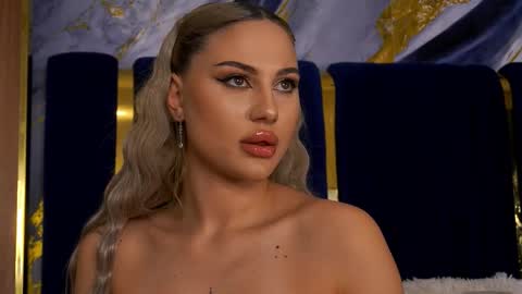 Chloe GraceeX online show from 01/06/26, 09:50