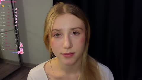 Arianaa Mourrr online show from 01/21/25, 08:30