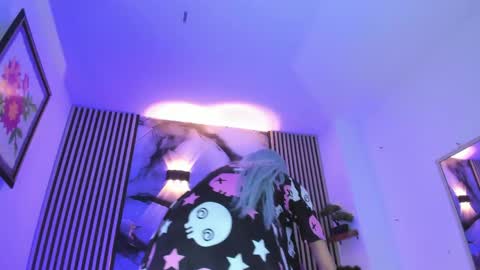 chloe_jacksonn online show from 06/03/26, 08:03
