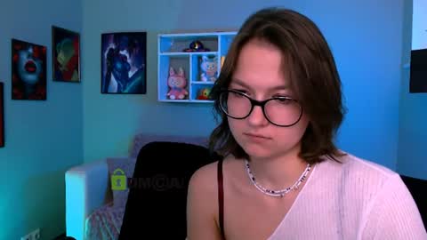 chloe_ley online show from 06/29/26, 07:14