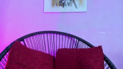 chloe online show from 02/05/25, 03:20