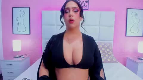 cloe online show from 07/12/26, 04:03