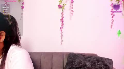 chloe_peach_ online show from 07/03/26, 12:22