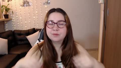 chloe_prg online show from 02/05/25, 01:22