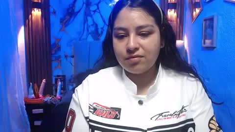 chloe_smith5 online show from 03/02/26, 01:18