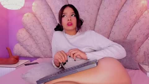   online show from 03/06/25, 12:21