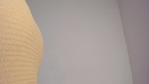 Snapshot of chloe_watson_ chatting on 07/02/26, 12:32 online show from 07/02/26, 12:32