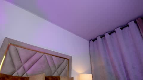 chloe_wilson7 online show from 10/22/25, 01:50