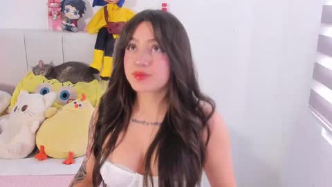 Chloe online show from 11/16/25, 09:09