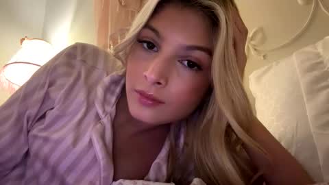 chloeesage online show from 01/14/26, 06:08