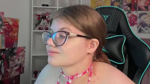 ChloeHalses online show from 01/14/26, 05:13