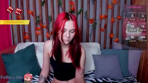 Chloe online show from 11/06/25, 01:50