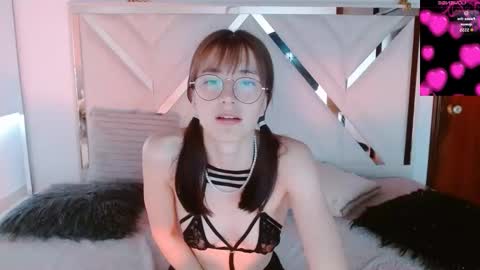 Chloe online show from 10/08/25, 02:58