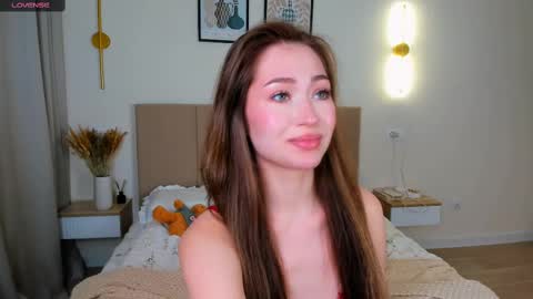 ChloeLuv online show from 03/09/25, 04:44