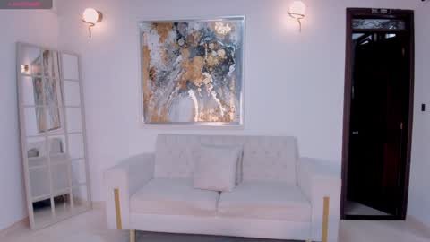 Chloe  OF chloemanson online show from 01/28/25, 08:15