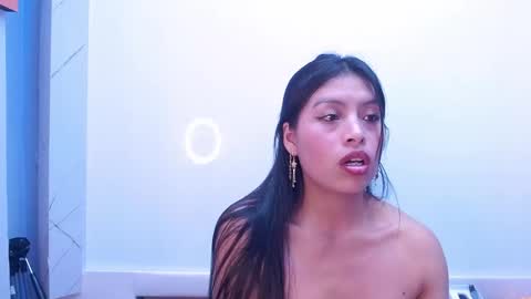 ChloeSignup For Free  Join my Fan Club online show from 11/06/25, 04:35