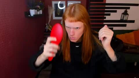 Chloe online show from 12/15/25, 02:21