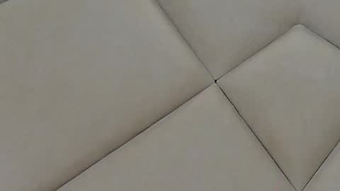 Chloe Vee online show from 10/12/25, 04:55