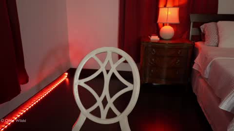 Chloe  online show from 01/11/26, 09:53