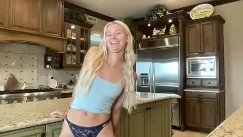Chloe Babe online show from 04/02/26, 05:54