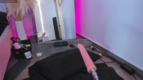 Chlooe online show from 02/01/25, 11:16