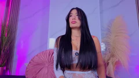 Snapshot of chlooee_ chatting on 06/10/26, 02:01 Chlooe online show from 06/10/26, 02:01