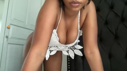 choclety online show from 02/22/26, 10:03