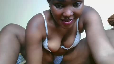 Snapshot of choco_baeb chatting on 02/10/25, 04:14 nei online show from 02/10/25, 04:14