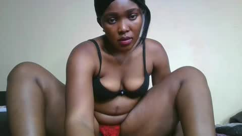 Snapshot of choco_baeb chatting on 02/11/25, 02:57 nei online show from 02/11/25, 02:57