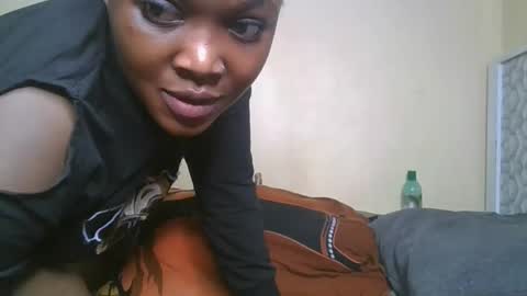 Snapshot of choco_baeb chatting on 11/21/25, 04:55 nei online show from 11/21/25, 04:55