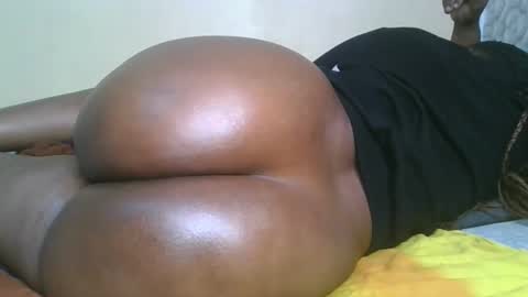 Snapshot of choco_baeb chatting on 03/25/26, 05:13 nei online show from 03/25/26, 05:13