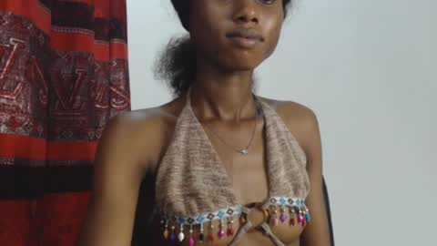 choco_petitqueen online show from 12/14/24, 10:24