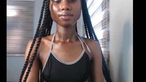 choco_petitqueen online show from 11/05/25, 07:30