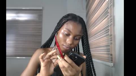 choco_petitqueen online show from 11/27/25, 08:05