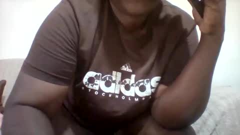 chocobabe002 online show from 10/29/25, 12:18