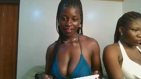Snapshot of chocolate_iva chatting on 10/11/25, 10:14 Iva online show from 10/11/25, 10:14