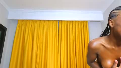 Snapshot of chocolate_swirl2 chatting on 05/29/26, 03:04 SWIRL online show from 05/29/26, 03:04