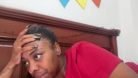 Snapshot of chocolatecakequeen chatting on 11/08/25, 04:40 ChocolateCakeQueen online show from 11/08/25, 04:40