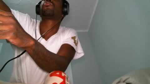 chocolatedolla online show from 01/03/25, 07:50